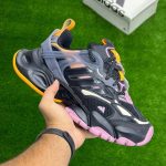 کفش آدیداس ونتو اکس ال جی دیلاکس adidas Vento XLG Deluxe