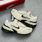 کتونی نایک وی تو کی ران NIKE V2K RUN