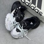 کفش آدیداس ونتو اکس ال جی دیلاکس adidas Vento XLG Deluxe