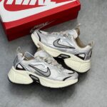 کتونی نایک وی تو کی جدید NIKE V2K