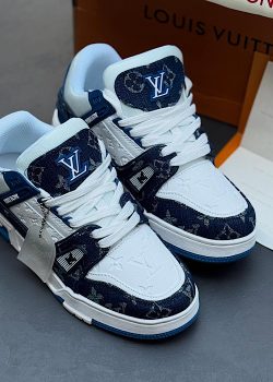 کتونی لویی ویتون ترینر سفیدسرمه ای Louis Vuitton LV Trainer