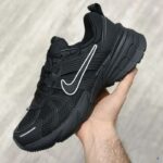 کتونی نایک وی تو کی ران مشکی NIKE V2K RUN