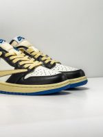 ایرجرد ن 1 لو ترویس اسکات فرگمنت Air Jordan 1 Low Travis Scott Fragment