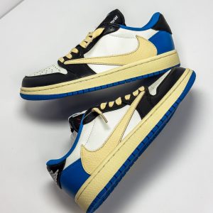 ایرجرد ن 1 لو ترویس اسکات فرگمنت Air Jordan 1 Low Travis Scott Fragment